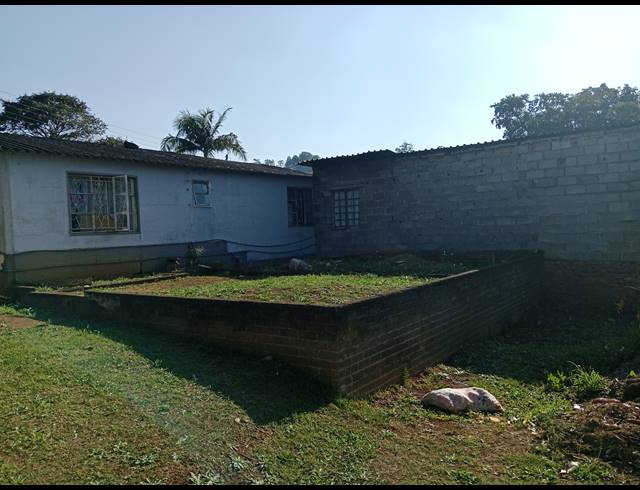 3 BEDROOM FREEHOLD FOR SALE IN NORTHDALE
